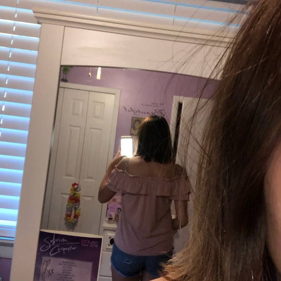 Off the shoulder top - Picture 4 of 4